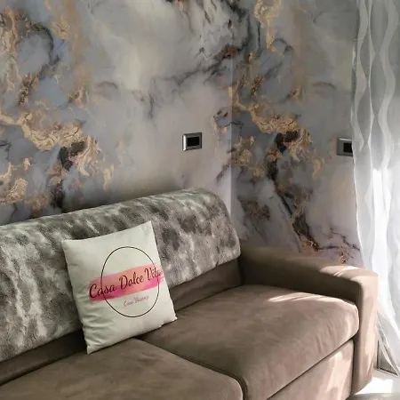 Casa Dolce Апартаменти Мантон